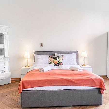 Gorgeous 1Br Apt Near Akh Hospital Bécs Kültér fotó